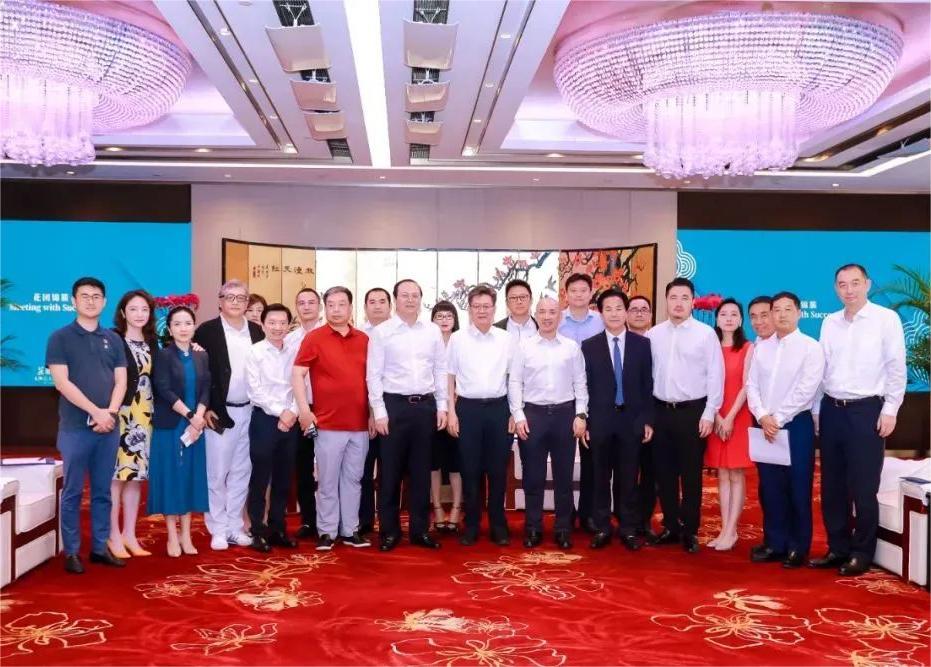 金年会·jinnian(金子招牌)集团董事长李军赴广州考察交流
